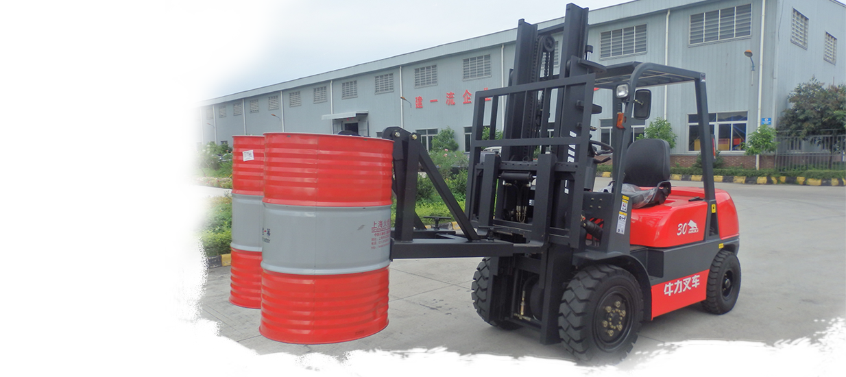 FORKLIFT reach truck