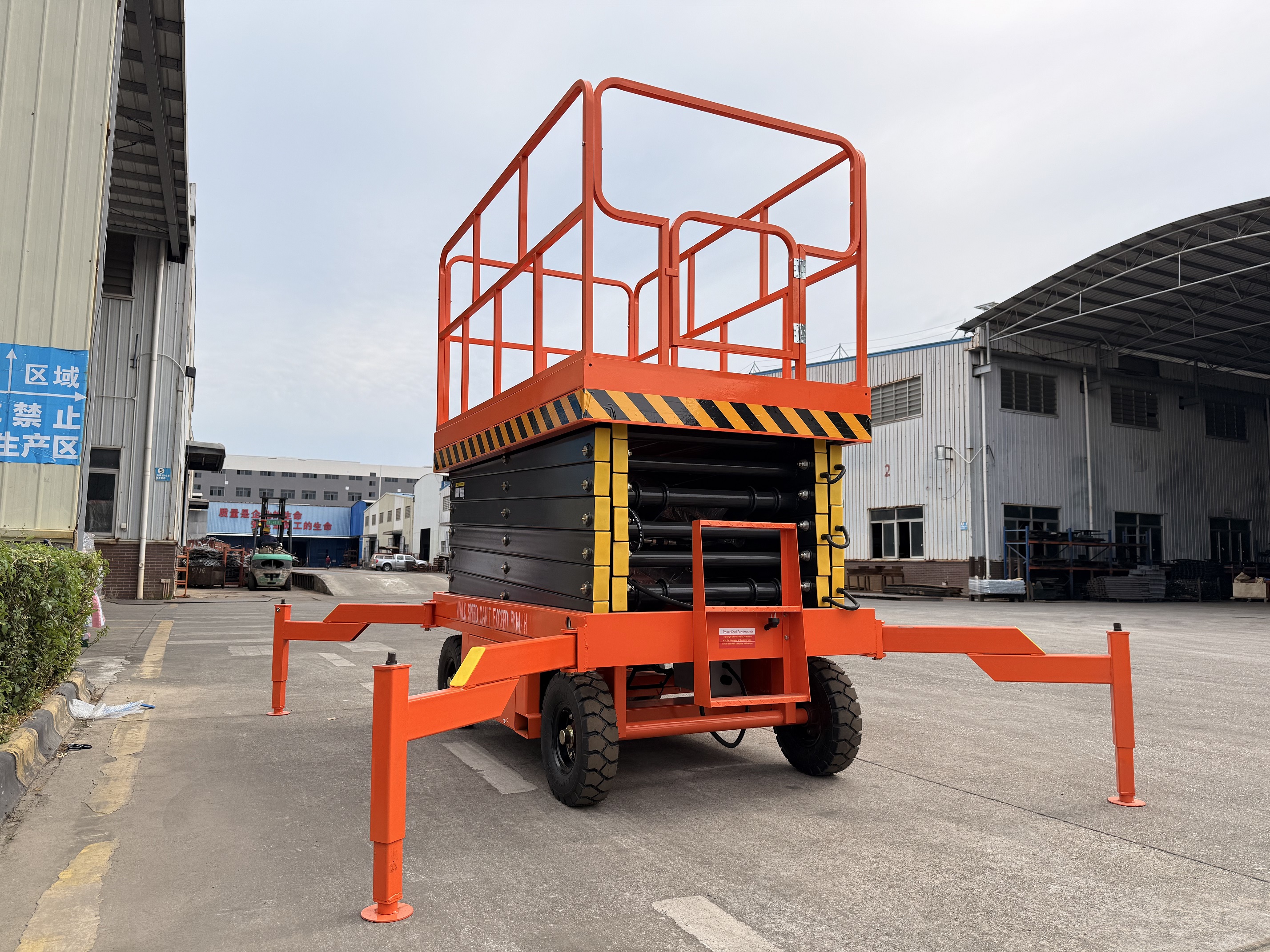 Eraman al dezakezu eskuz eraman daitekeen aireko lan-plataforma bat?