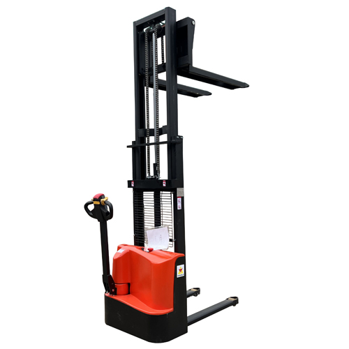 Reinventing Storage Facility Performance: Exploring the Reach Truck, Walkie Battery Stacker, and Electric Stacker