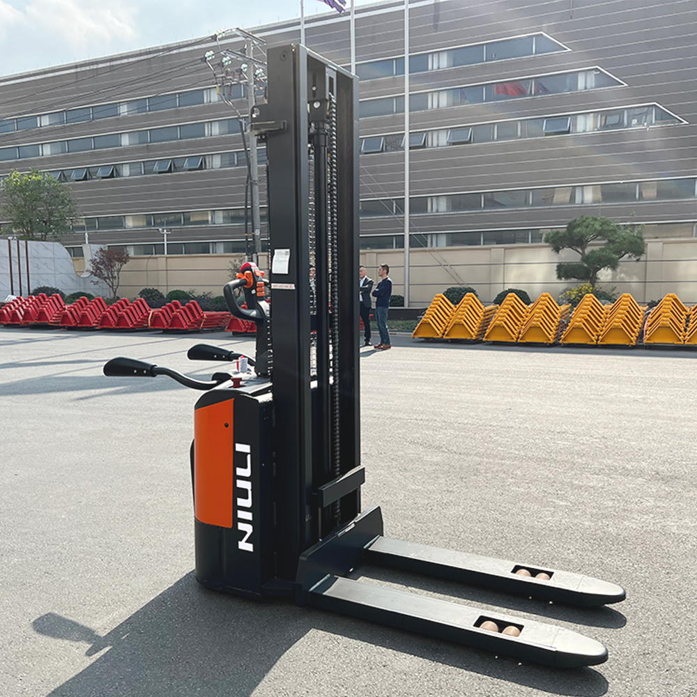 Enhancing Efficiency and Safety with Electric Walkie Forklifts and Stackers