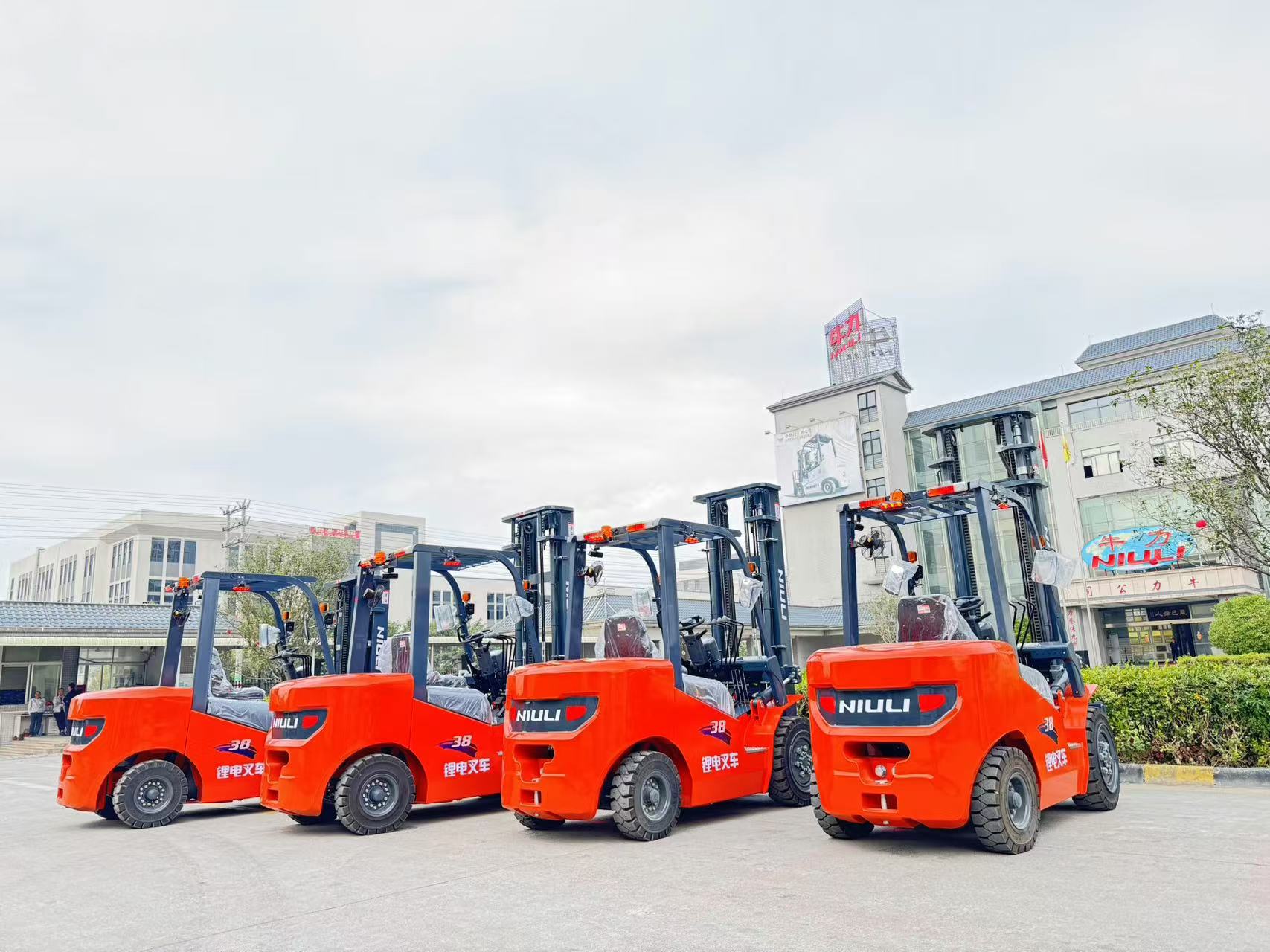 electric forklifts for sale