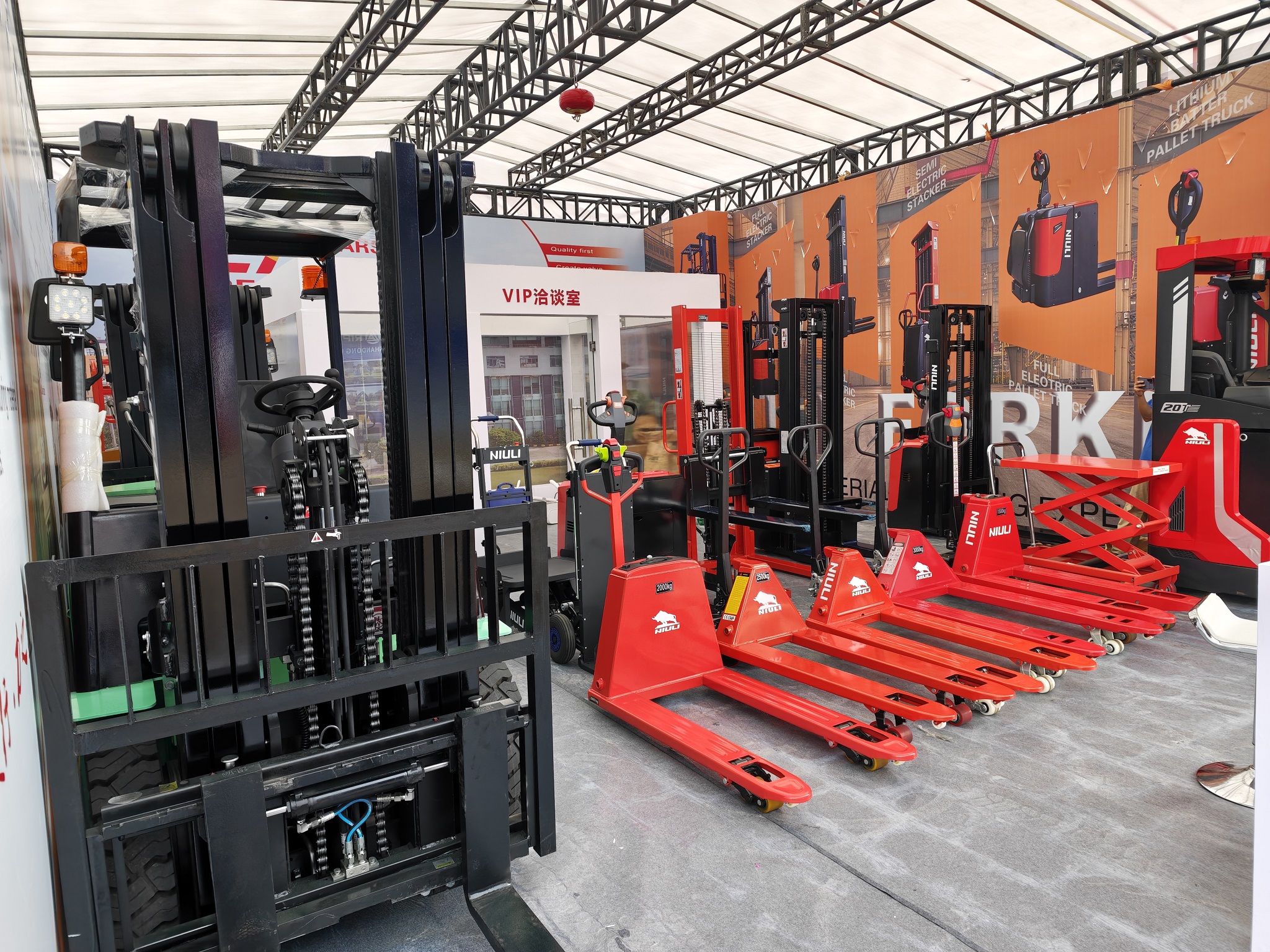 Upgraded Lithium Battery Forklift