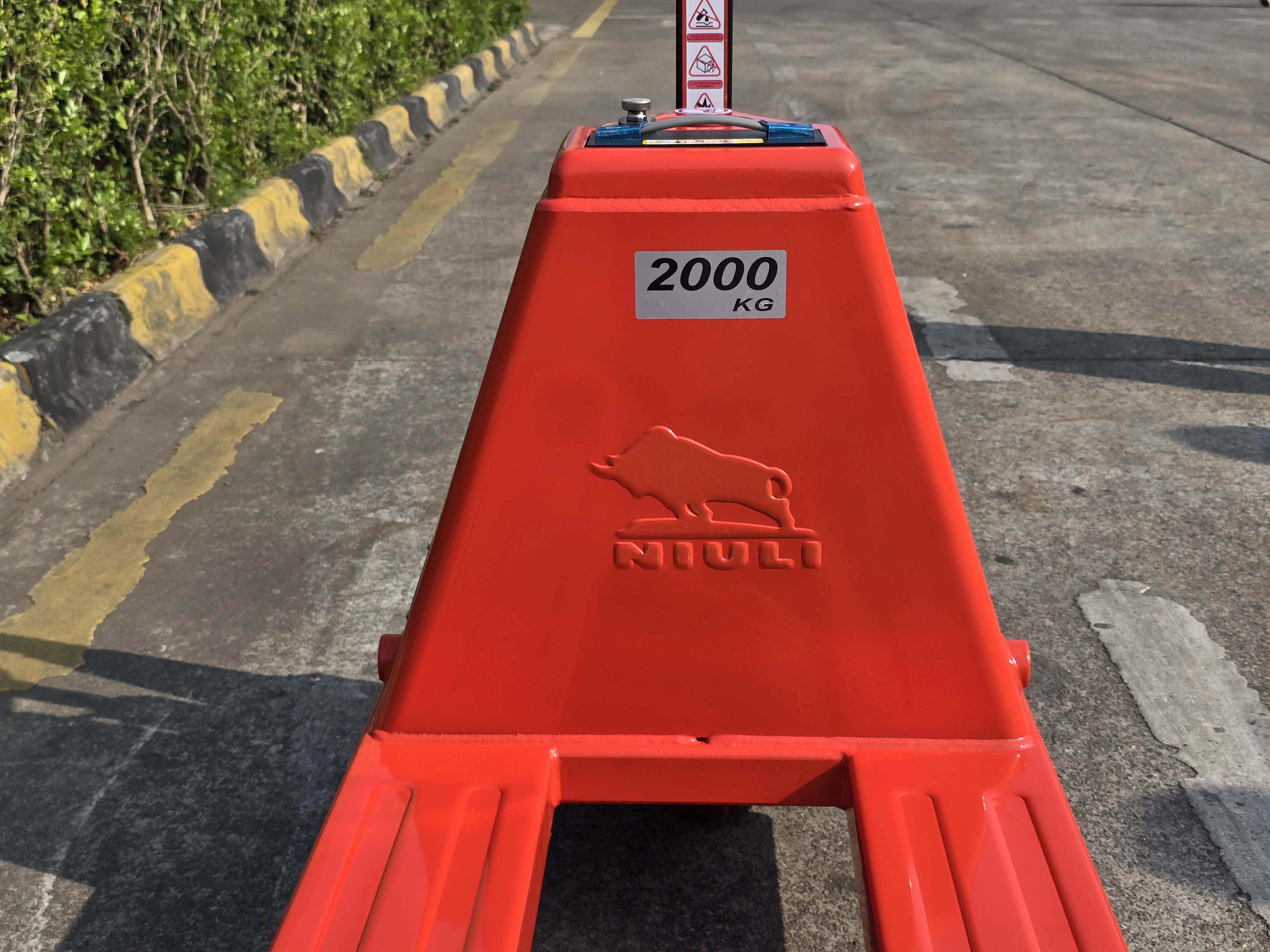 2.0T Pallet Truck