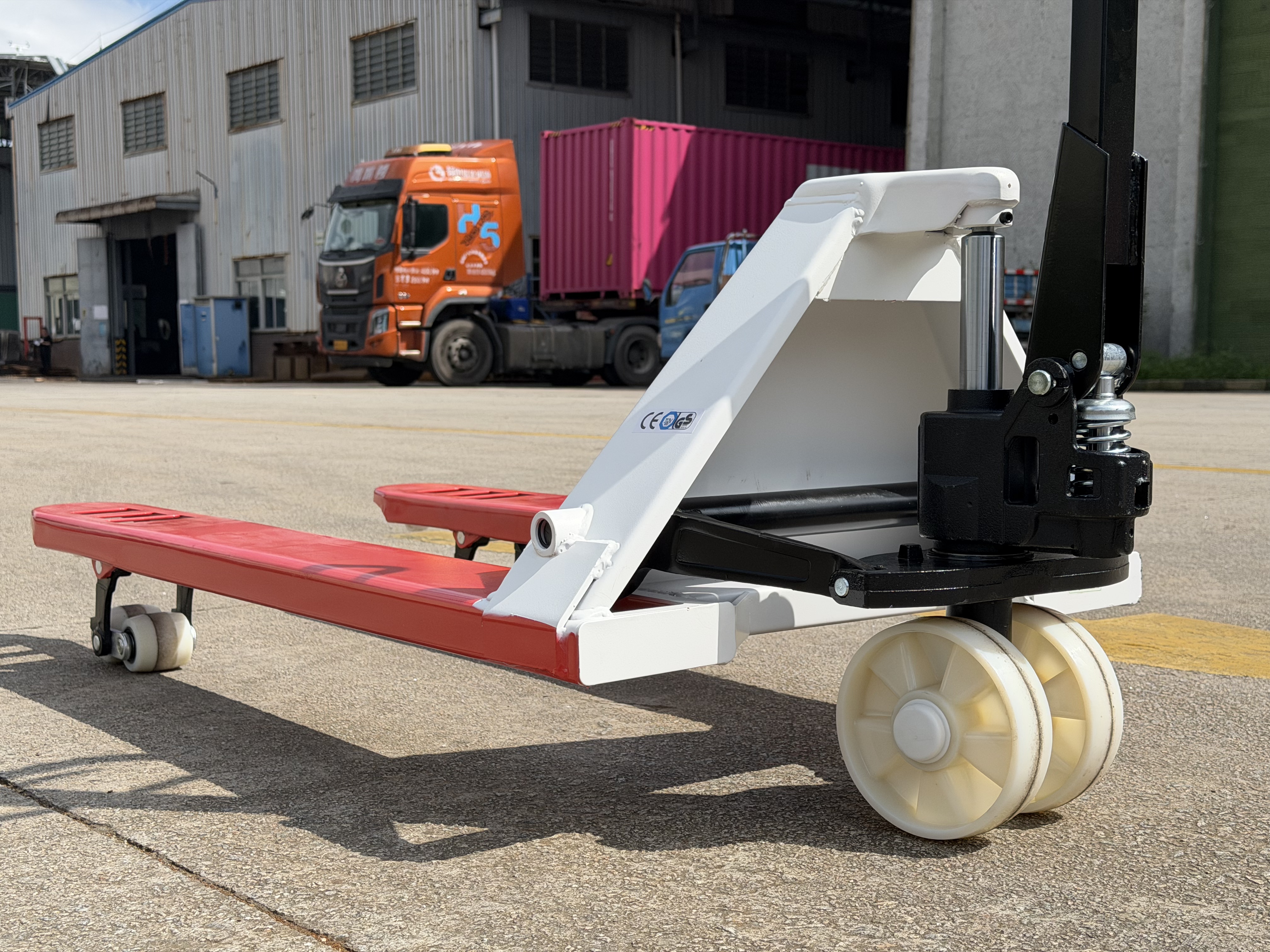 hand pallet jacks